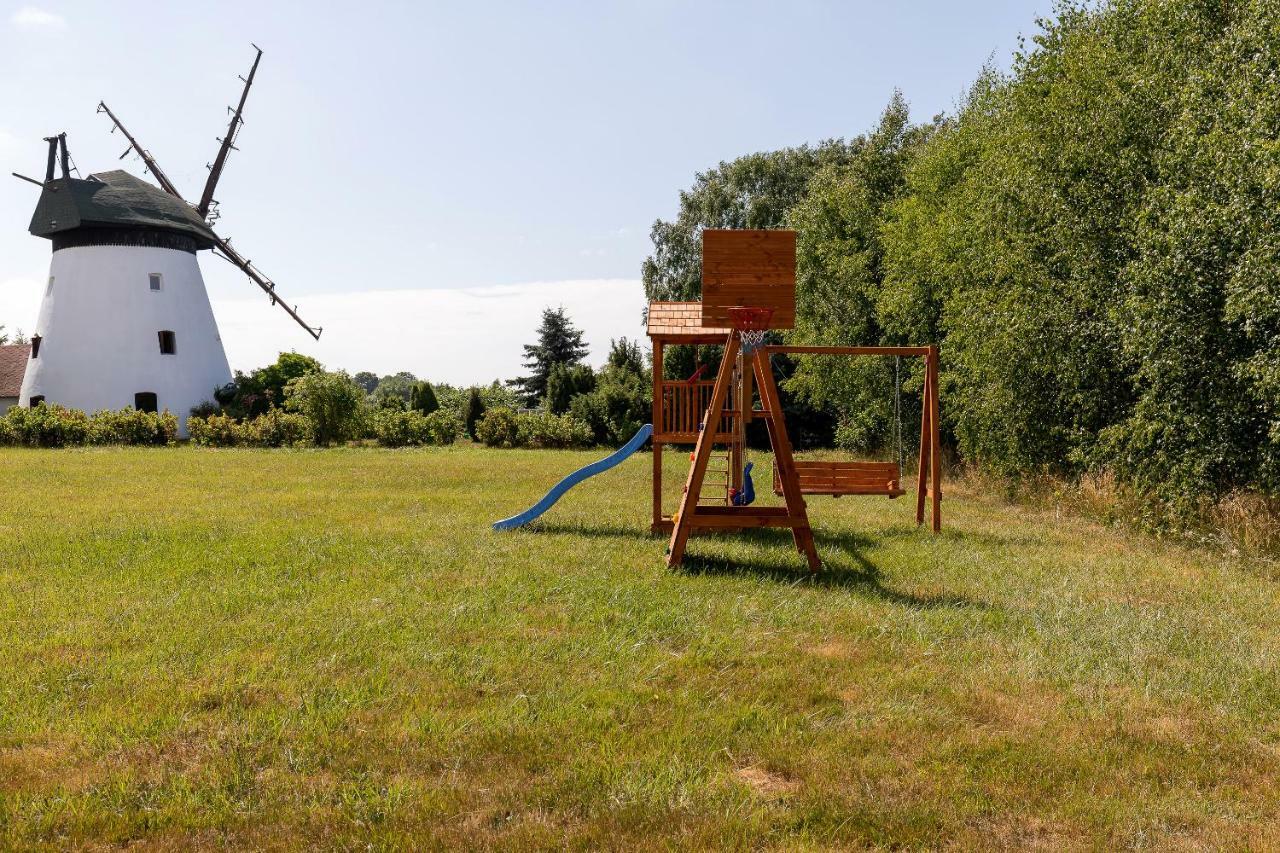 Windmill Vacation Home In Ledzin Near Baltic Sea Niechorze Exterior foto
